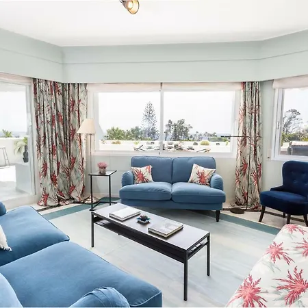 Genteel Parque Del Sol Apartment